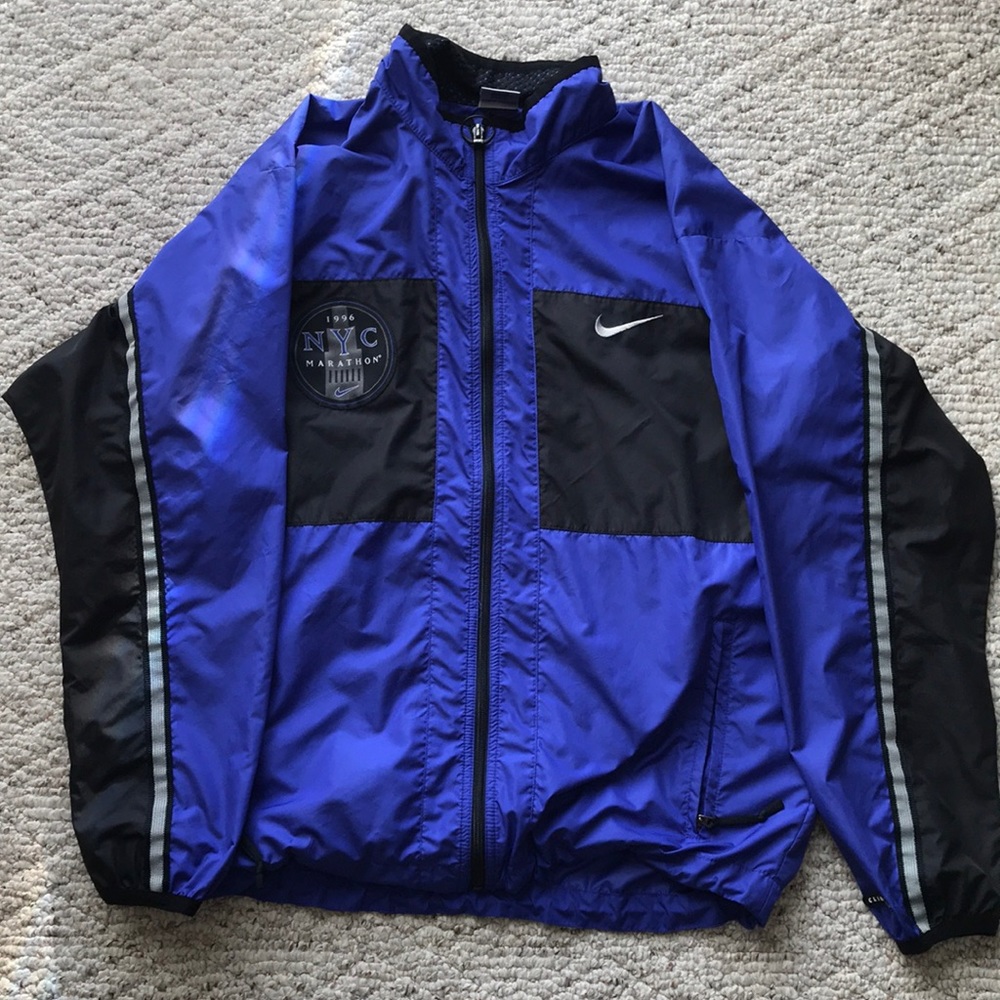 Nike windbreaker - Picture 1 of 4